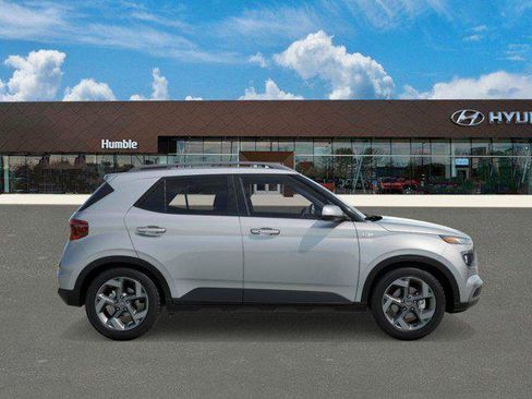 New 2026 Hyundai Venue SEL image 7