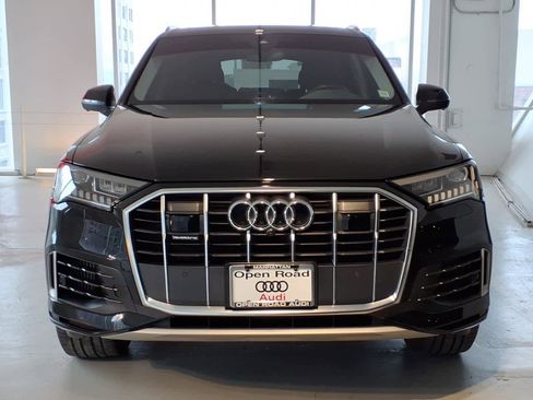 Used 2023 Audi Q7 3.0T Premium Plus w/ Premium Plus Package AWD/4WD image 2