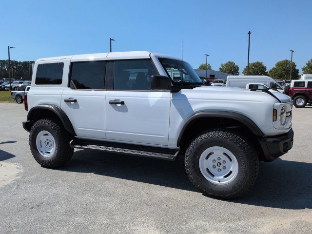 New 2026 Ford Bronco Heritage Edition AWD/4WD image 2