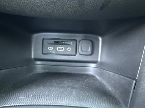 Used 2023 Chevrolet Equinox RS w/ RS Leather Package FWD image 26