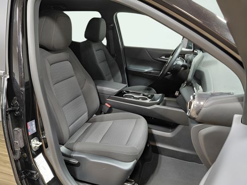 Used 2026 Chevrolet Equinox LT AWD/4WD image 21
