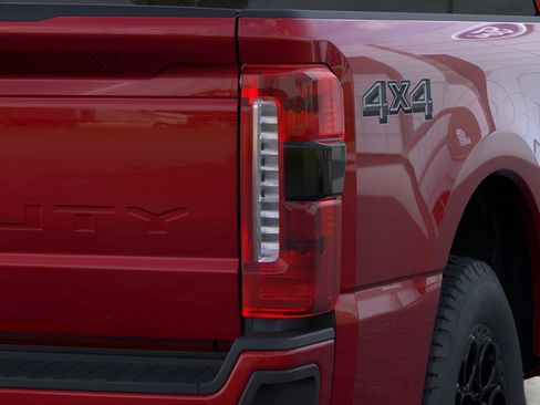 New 2026 Ford F350 XLT w/ XLT Premium Package AWD/4WD image 21