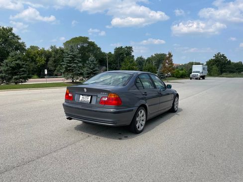 Used 2001 BMW 325i 325i Sedan 4D image 5