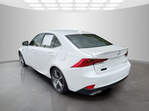 Used 2017 Lexus IS 300 AWD w/ Premium Package image 2