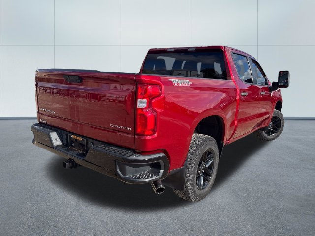 Used 2021 Chevrolet Silverado 1500 Custom Trail Boss AWD/4WD image 4