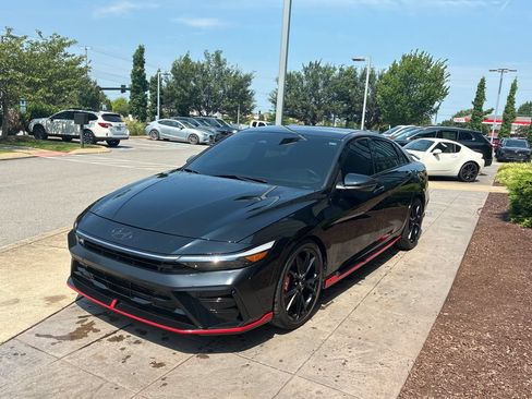 Used 2024 Hyundai Elantra N FWD image 8