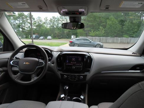 Used 2020 Chevrolet Traverse LT w/ LPO, Cargo Package AWD/4WD image 25
