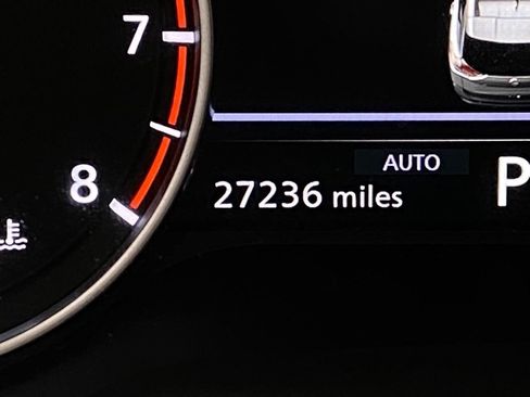Used 2023 Nissan Rogue S AWD/4WD image 18