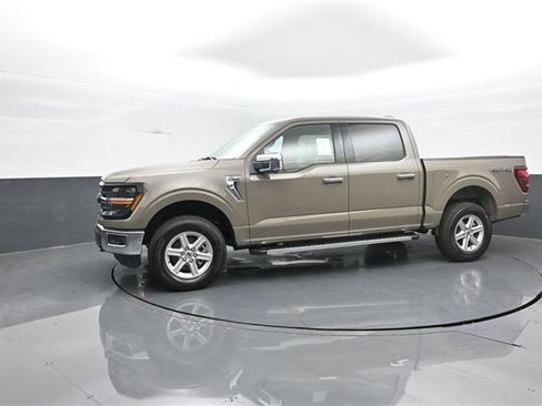 New 2025 Ford F150 XLT w/ Equipment Group 302A MID image 4