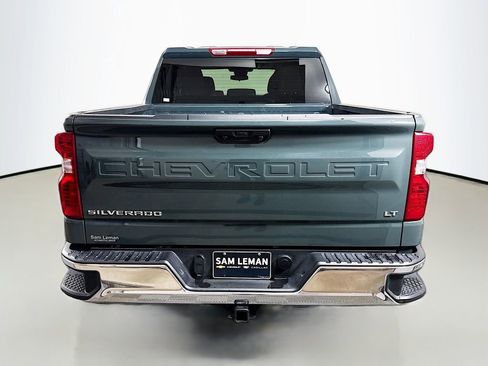 Used 2025 Chevrolet Silverado 1500 LT image 6