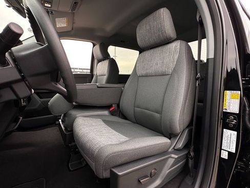 New 2026 Ford F250 XLT w/ FX4 Off-Road Package image 28