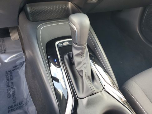 Used 2025 Toyota Corolla SE image 21