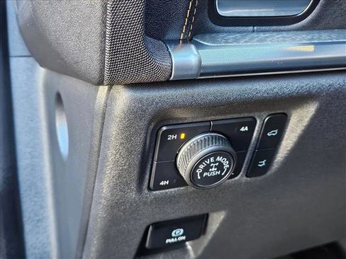 Certified 2025 Ford Expedition Tremor image 11