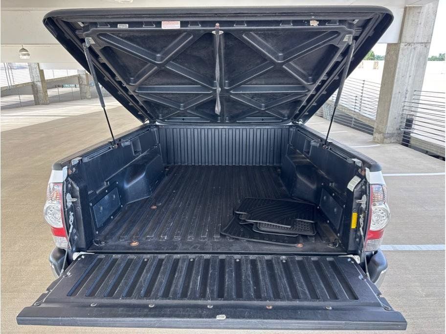 Used 2011 Toyota Tacoma 4x4 Access Cab w/ SR5 Pkg #2 image 11