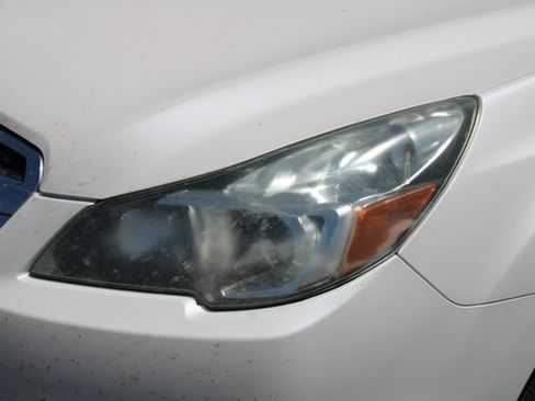 Used 2014 Subaru Legacy 2.5i Premium AWD/4WD image 10