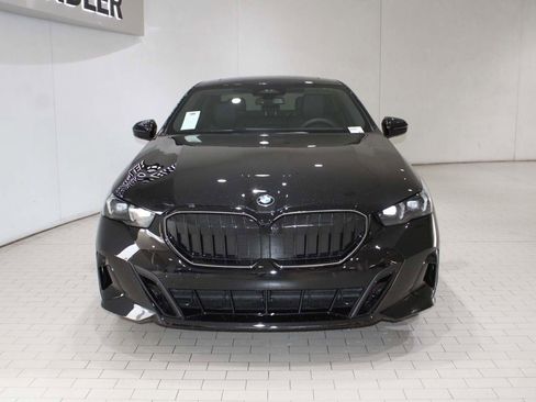 New 2026 BMW 530i image 9