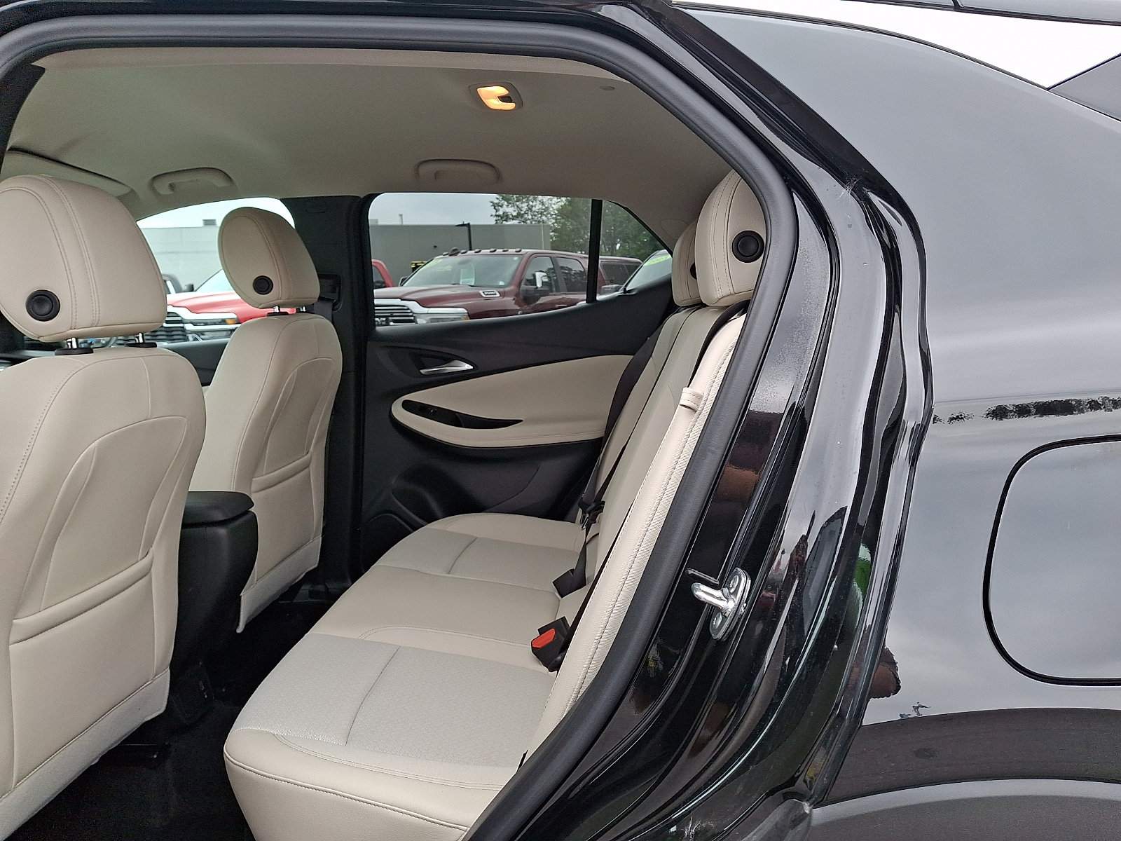 Certified 2024 Buick Encore GX Preferred AWD/4WD image 10