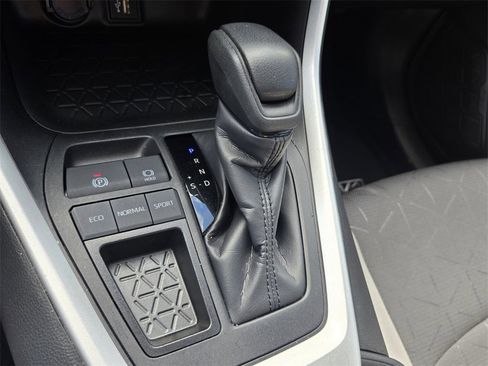 Used 2024 Toyota RAV4 XLE w/ Convenience Package image 21