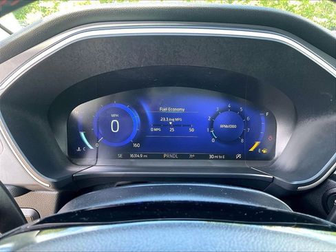 Used 2022 Ford Escape SEL w/ SEL Stealth AWD Package image 15