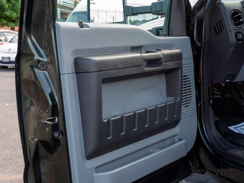 Used 2016 Ford F350 XL w/ Power Equipment Group AWD/4WD image 7