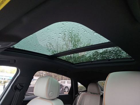 Used 2024 Audi Q8 e-tron Prestige w/ Prestige Package image 17