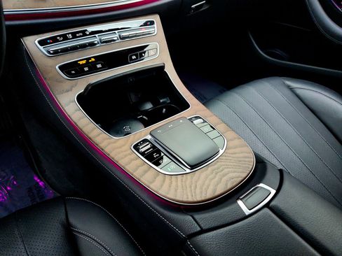 Certified 2022 Mercedes-Benz E 350 Sedan image 17