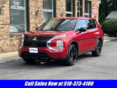 Used 2022 Mitsubishi Outlander SEL Black Edition AWD/4WD image 1