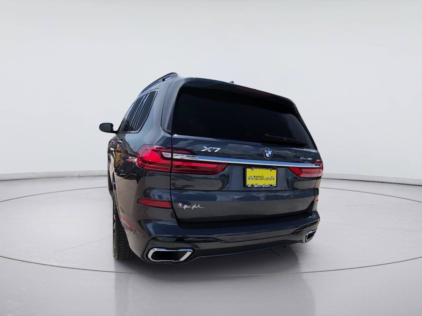 Used 2022 BMW X7 xDrive40i w/ M Sport Package AWD/4WD image 7