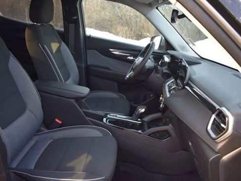 New 2025 Chevrolet TrailBlazer LT w/ Convenience Package image 13