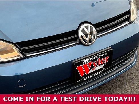 Used 2016 Volkswagen Golf S FWD image 33