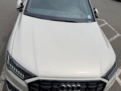 Used 2023 Audi Q7 3.0T Prestige AWD/4WD image 2