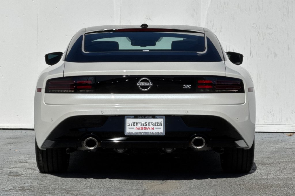 New 2026 Nissan Z Sport w/ Floor Mat Package RWD image 5