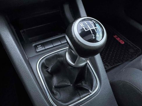 Used 2009 Volkswagen GTI 2-Door image 21