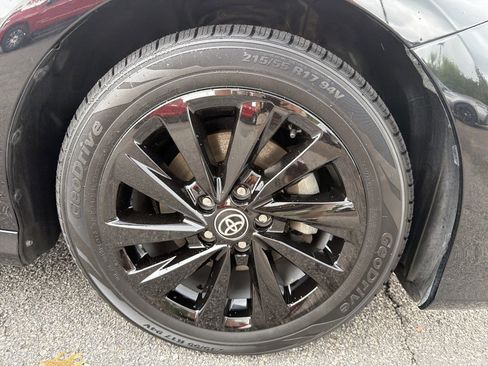 Used 2023 Toyota Camry LE FWD image 23