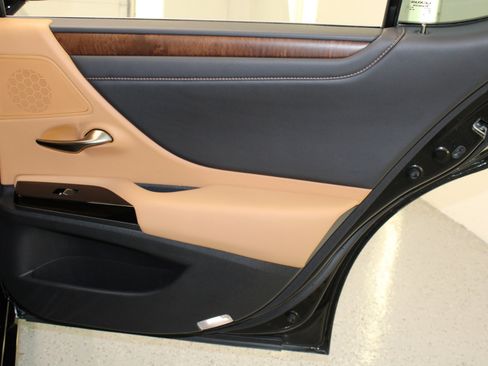 Used 2022 Lexus ES 350 Premium image 45