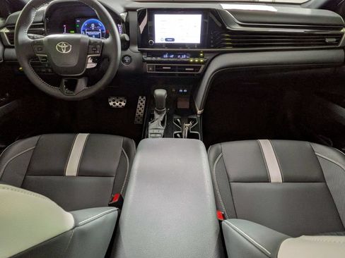 Used 2026 Toyota Camry SE w/ Convenience Package FWD image 23