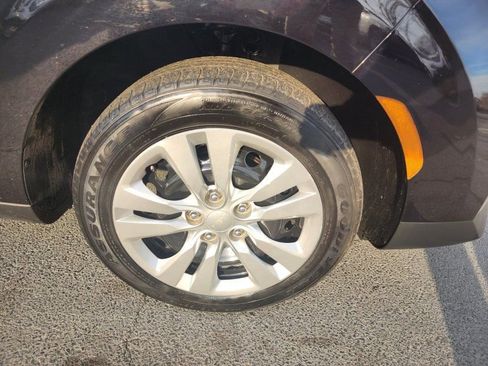 Used 2022 Kia Soul LX image 18