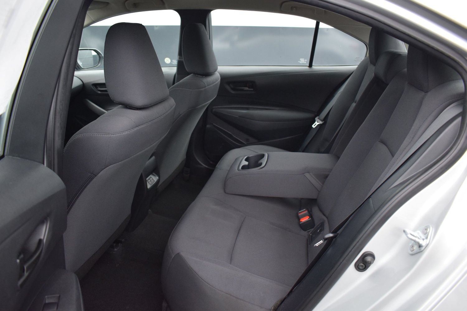 Used 2024 Toyota Corolla LE FWD image 12
