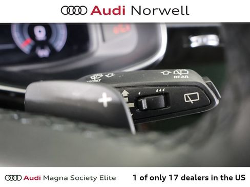 Used 2023 Audi Q8 Premium Plus w/ Premium Plus Package AWD/4WD image 29