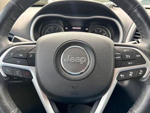 Used 2014 Jeep Cherokee Trailhawk w/ Technology Group image 26