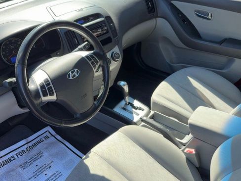 Used 2010 Hyundai Elantra SE FWD image 8