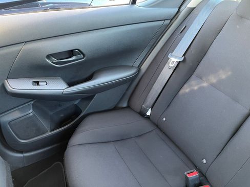 Used 2025 Nissan Sentra S image 37