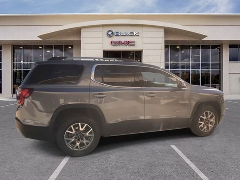Certified 2021 GMC Acadia SLT image 15