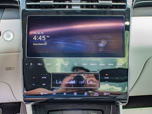 Used 2022 Hyundai Tucson Limited w/ Cargo Package AWD/4WD image 26