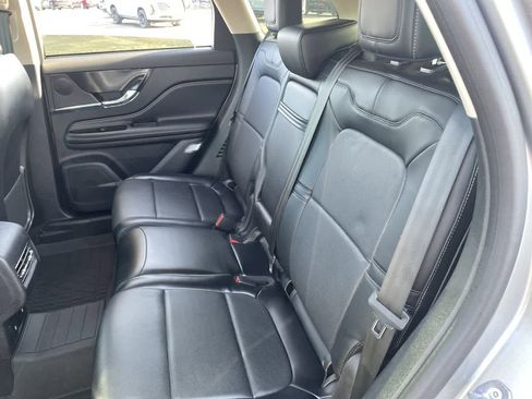 Used 2023 Lincoln Corsair Reserve w/ Equipment Group 201A image 19