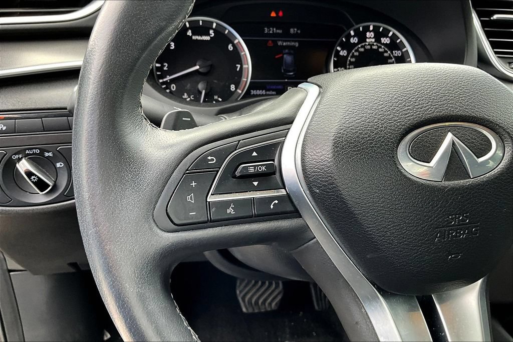 Used 2023 INFINITI QX50 Luxe FWD image 11