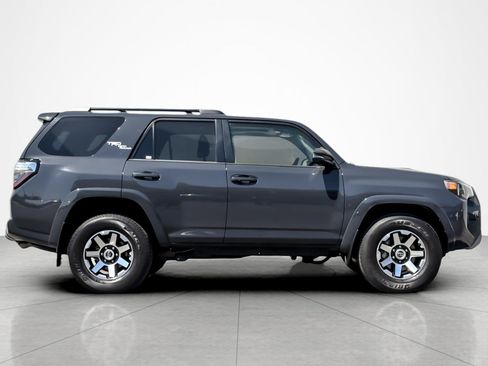 Certified 2024 Toyota 4Runner TRD Off-Road Premium w/ Off Road Premium Plus Package AWD/4WD image 6