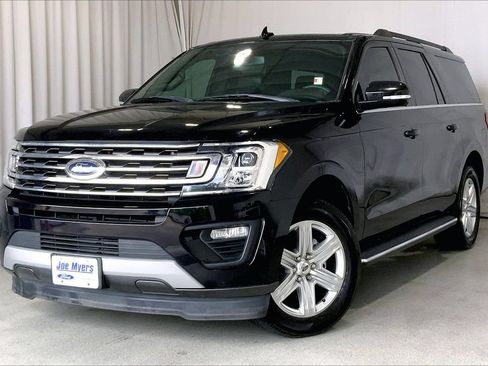 Used 2019 Ford Expedition Max XLT w/ Equipment Group 202A RWD image 12