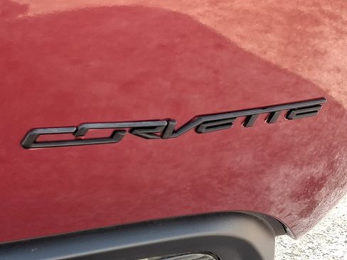 Used 2005 Chevrolet Corvette Convertible w/ Preferred Equipment Group image 28