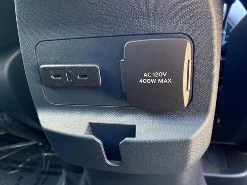 New 2025 Ford Maverick Lariat w/ Black Appearance Package image 45